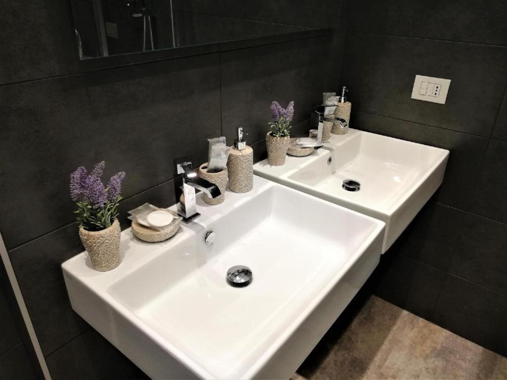 La Corte Luxury Apartment Milano Exteriör bild